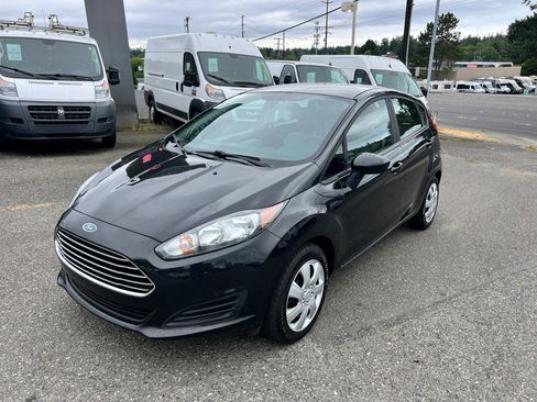 Used 2015 Ford Fiesta S image 1