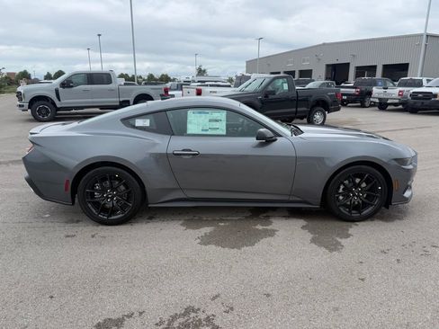 New 2025 Ford Mustang Premium image 34