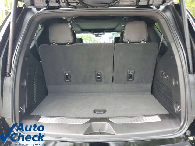 Used 2023 Chevrolet Tahoe Premier RWD image 10