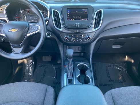 Used 2024 Chevrolet Equinox LT FWD image 11