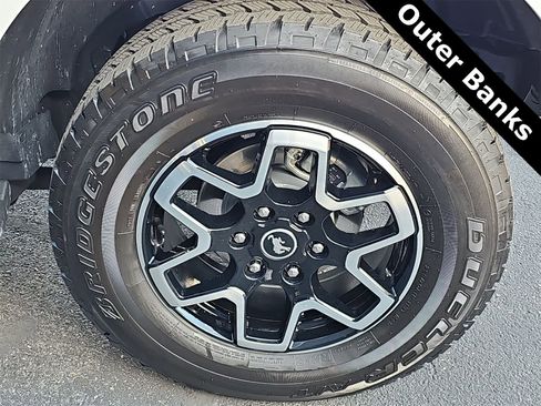 Used 2023 Ford Bronco Outer Banks image 12
