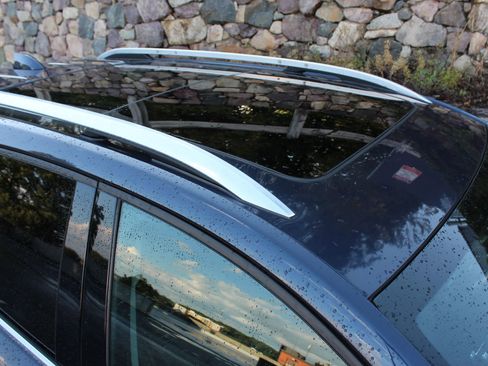 Used 2018 Chevrolet Equinox Premier image 52