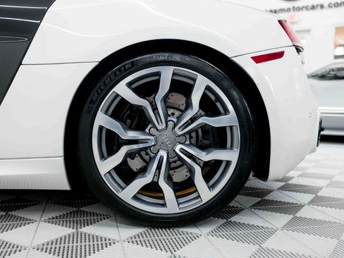 Used 2014 Audi R8 V10 AWD/4WD image 45