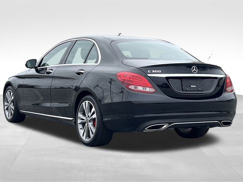 Used 2018 Mercedes-Benz C 300 Sedan image 27