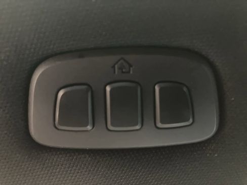 Used 2019 Ford F150 Raptor w/ Equipment Group 802A Luxury image 32