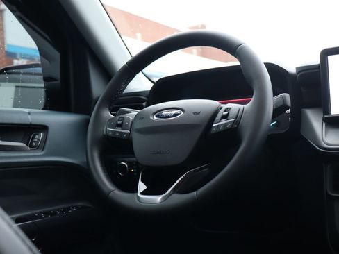 Used 2023 Ford Maverick Lariat w/ Lariat Luxury Package image 45