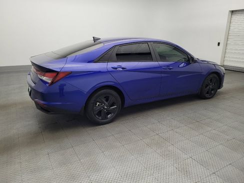 Used 2023 Hyundai Elantra SEL image 10