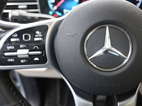 Used 2023 Mercedes-Benz GLS 450 4MATIC image 15