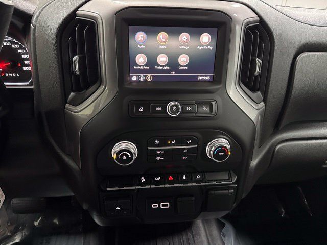 Used 2021 GMC Sierra 1500 4x4 Crew Cab w/ Sierra Value Package image 16