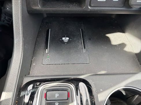 Used 2025 Honda Pilot EX-L image 25