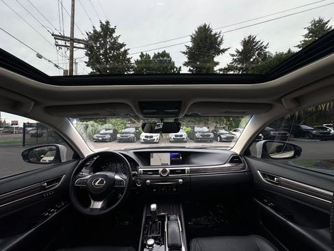 Used 2016 Lexus GS 350 RWD image 4