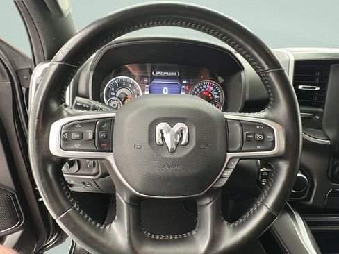 Used 2022 RAM 1500 Big Horn AWD/4WD image 17