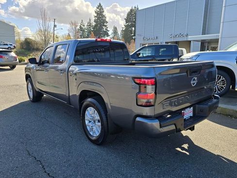 Used 2023 Nissan Frontier SV w/ Technology Package AWD/4WD image 11