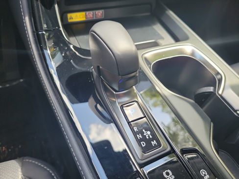 Certified 2025 Lexus NX 250 FWD w/ Accessory Package (K3) image 27