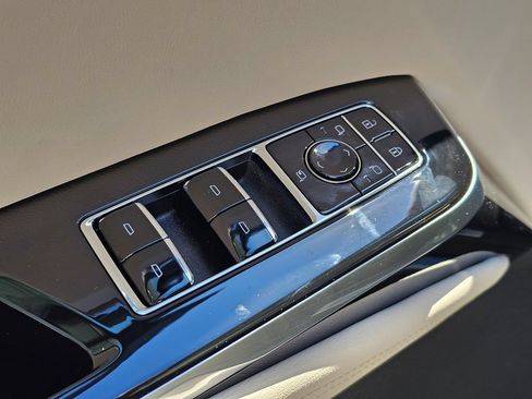 New 2026 Cadillac Escalade Sport w/ LPO, ONYX Package AWD/4WD image 25