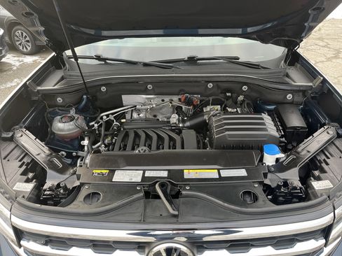 Used 2022 Volkswagen Atlas SEL Premium image 34