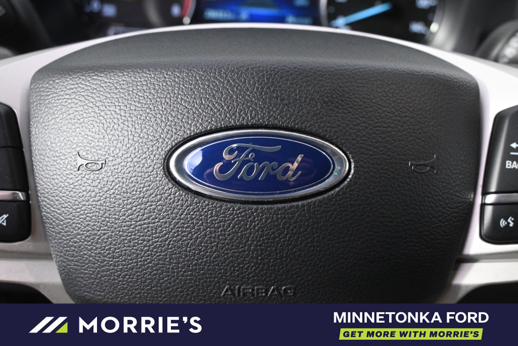 Used 2024 Ford Explorer XLT w/ Equipment Group 202A AWD/4WD image 36