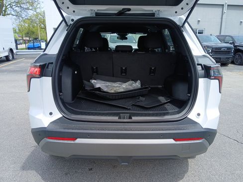 New 2026 Chevrolet Equinox LT FWD image 23