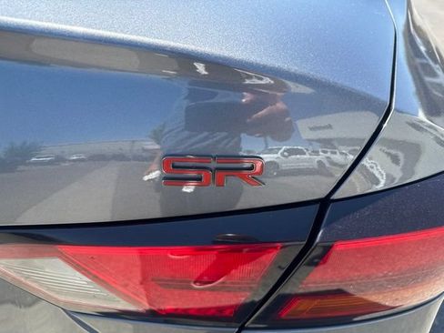 Used 2024 Nissan Altima 2.5 SR FWD image 29