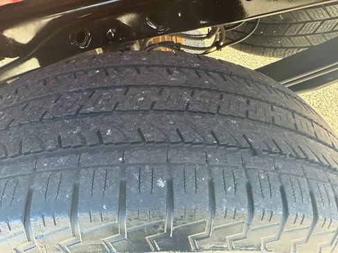 Used 2013 Ford F150 XLT w/ Luxury Equipment Group RWD image 16