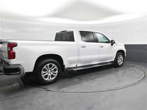 Used 2024 Chevrolet Silverado 1500 LTZ image 4