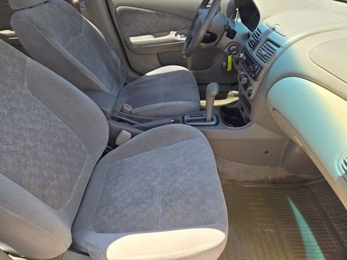 Used 2001 Nissan Sentra GXE FWD image 15