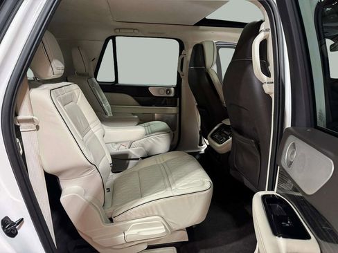 Certified 2021 Lincoln Navigator L Black Label w/ Special Edition Package image 28