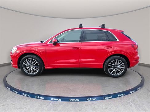 Used 2022 Audi Q3 2.0T Premium Plus w/ Premium Plus Package image 9