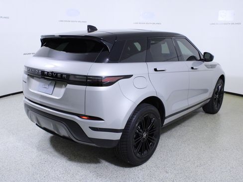 New 2026 Land Rover Range Rover Evoque S image 7