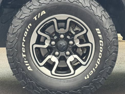 Used 2017 RAM 1500 Rebel w/ Luxury Group image 25