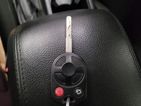 Used 2018 Ford Focus SE FWD image 32