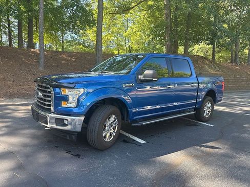 Used 2017 Ford F150 XLT w/ Equipment Group 302A Luxury AWD/4WD image 3