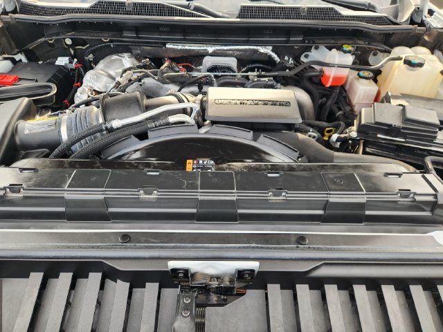 Used 2025 Chevrolet Silverado 3500 High Country w/ Technology Package AWD/4WD image 31