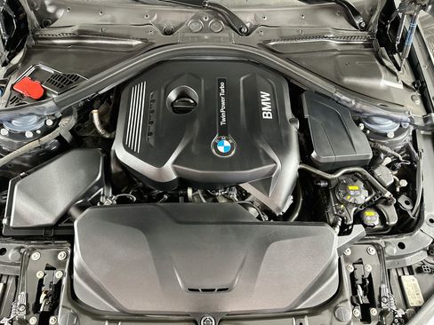 Used 2018 BMW 330i xDrive Sedan w/ Convenience Package AWD/4WD image 35