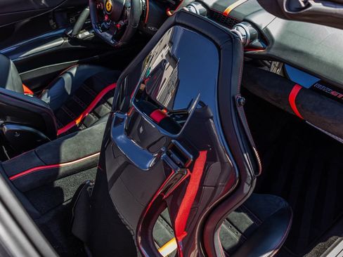 Certified 2022 Ferrari 812 GTS RWD image 49