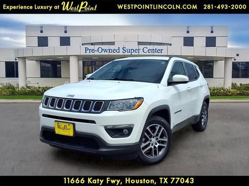 Used 2017 Jeep Compass Latitude w/ Popular Equipment Group FWD image 1