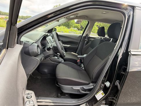 Used 2025 Nissan Kicks Play S FWD image 13