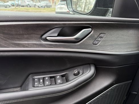 New 2026 Jeep Grand Cherokee L Limited AWD/4WD image 14