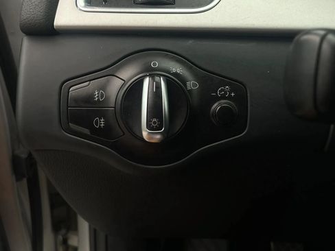 Used 2010 Audi A4 2.0T Premium AWD/4WD image 56