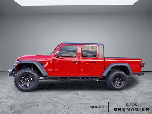 Used 2022 Jeep Gladiator Mojave w/ Trailer Tow Package image 5