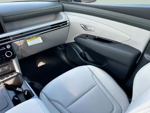 New 2026 Hyundai Tucson Limited image 15