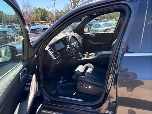 Used 2019 BMW X5 xDrive40i AWD/4WD image 25