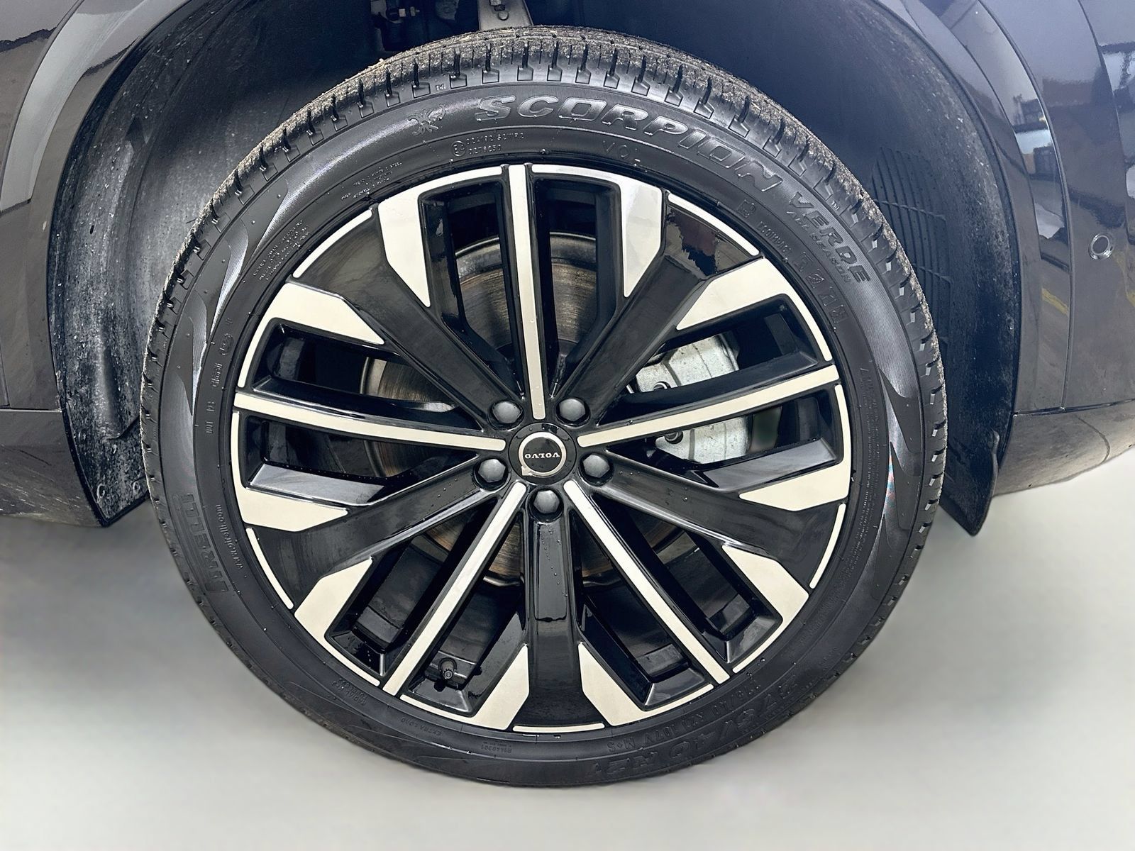 Used 2026 Volvo XC90 B6 Ultra AWD/4WD image 10