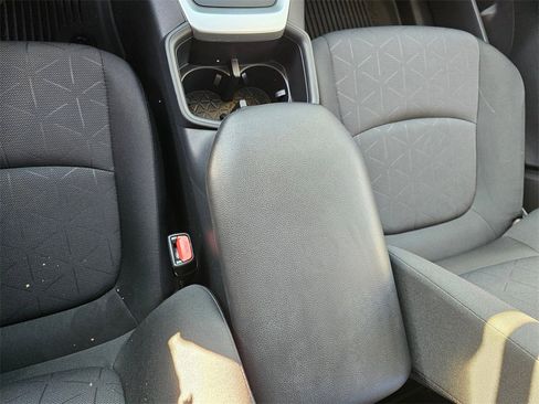 Used 2024 Toyota RAV4 XLE w/ Convenience Package image 30