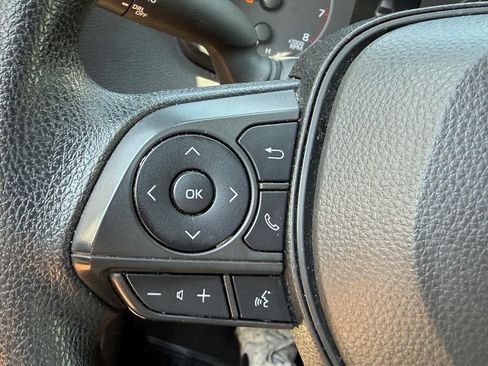 Used 2023 Toyota Corolla LE FWD image 22