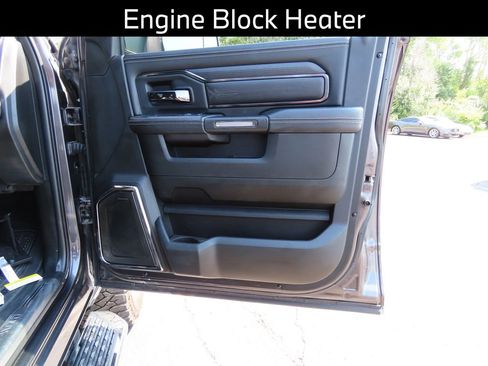 Used 2022 RAM 3500 Limited image 10