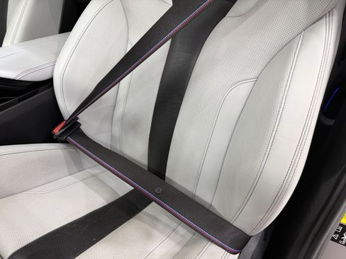 Used 2019 BMW M5 w/ Executive Package AWD/4WD image 37