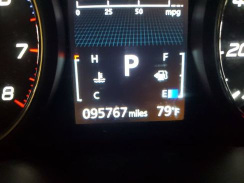 Used 2020 Mitsubishi Outlander ES AWD/4WD image 18
