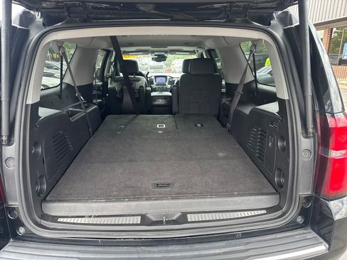 Used 2017 Chevrolet Suburban Premier AWD/4WD image 46