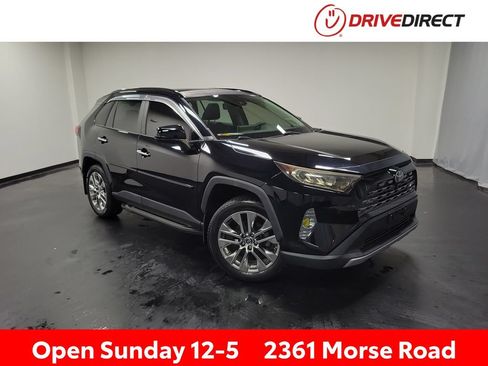 Used 2019 Toyota RAV4 Limited w/ Advanced Technology Package AWD/4WD image 1